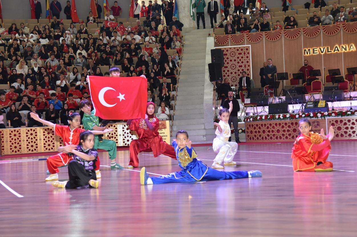 Konya'da Cumhuriyet'in 103. yılı coşkuyla kutlandı 25